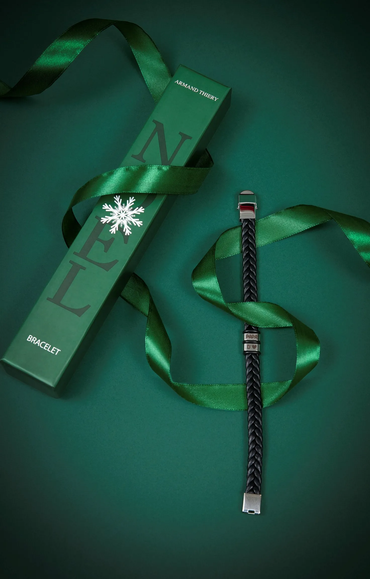 Box bracelet -