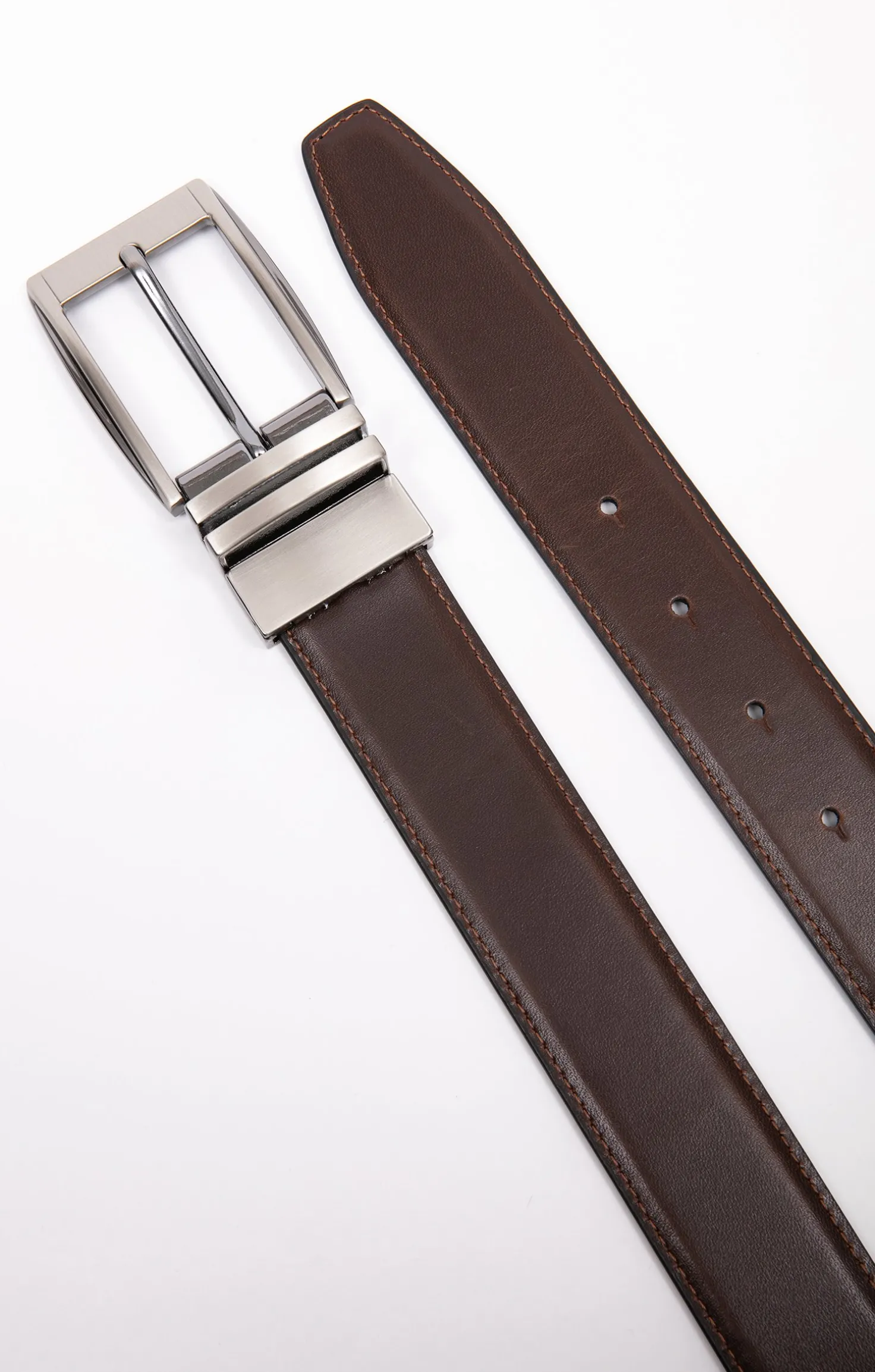Ceinture boucle avec passants -