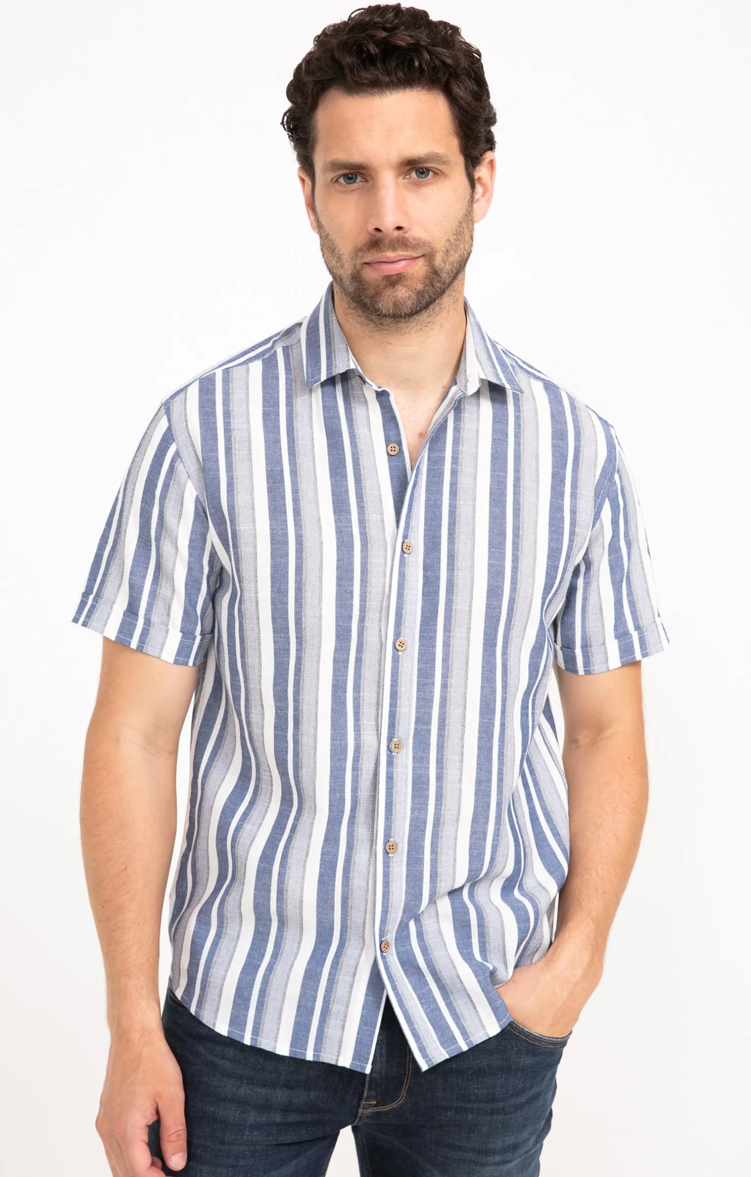 Chemise manches courtes à rayures -