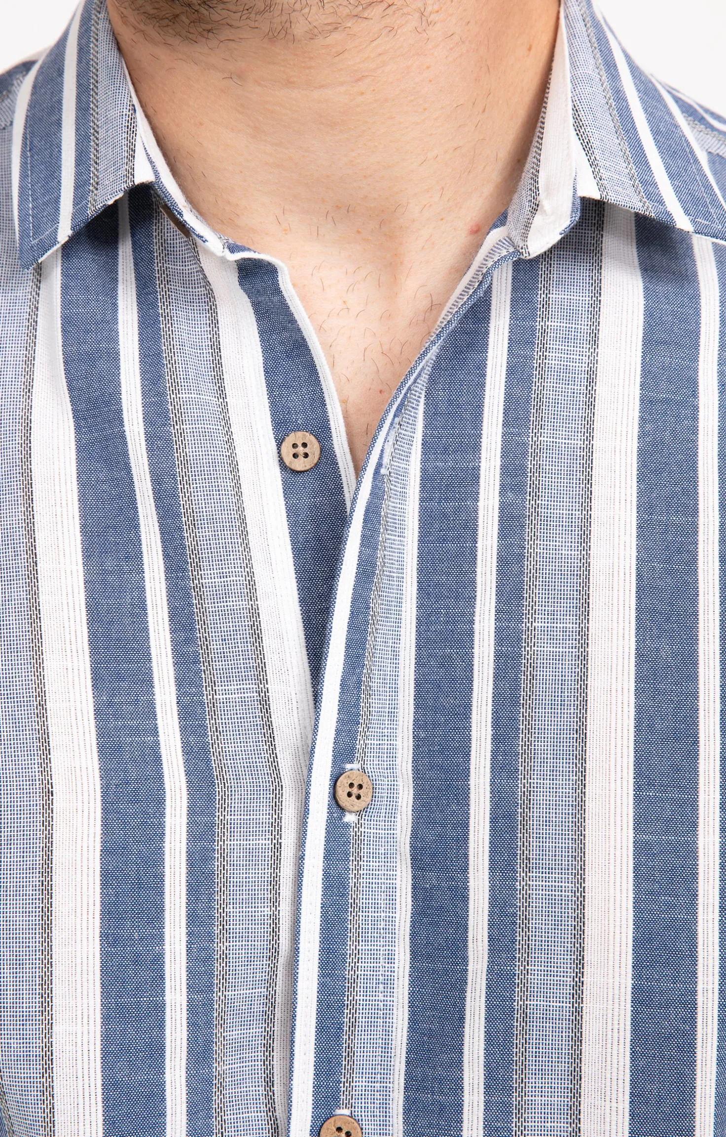 Chemise manches courtes à rayures -