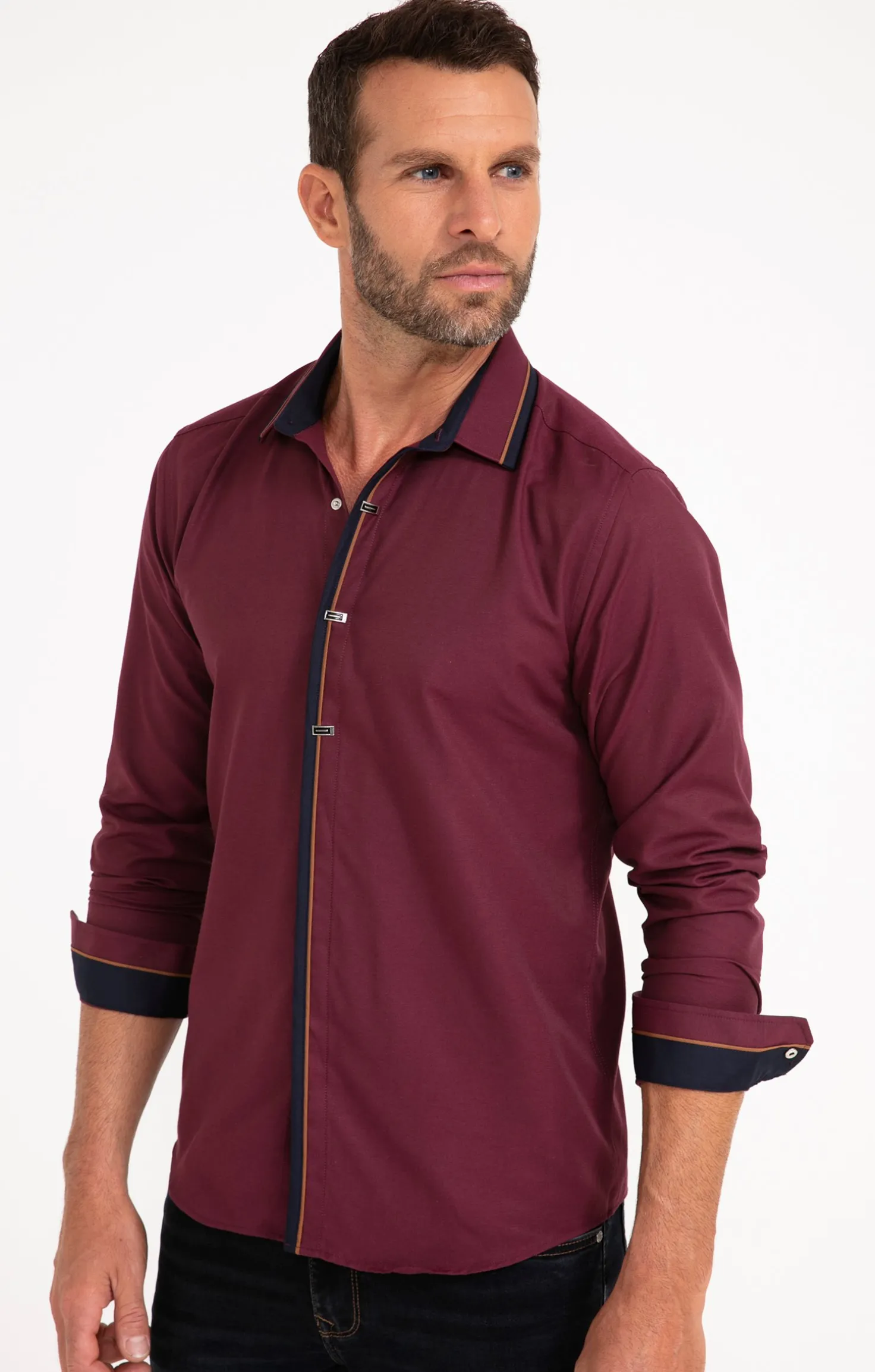 Chemise manches longues en satin grenat -