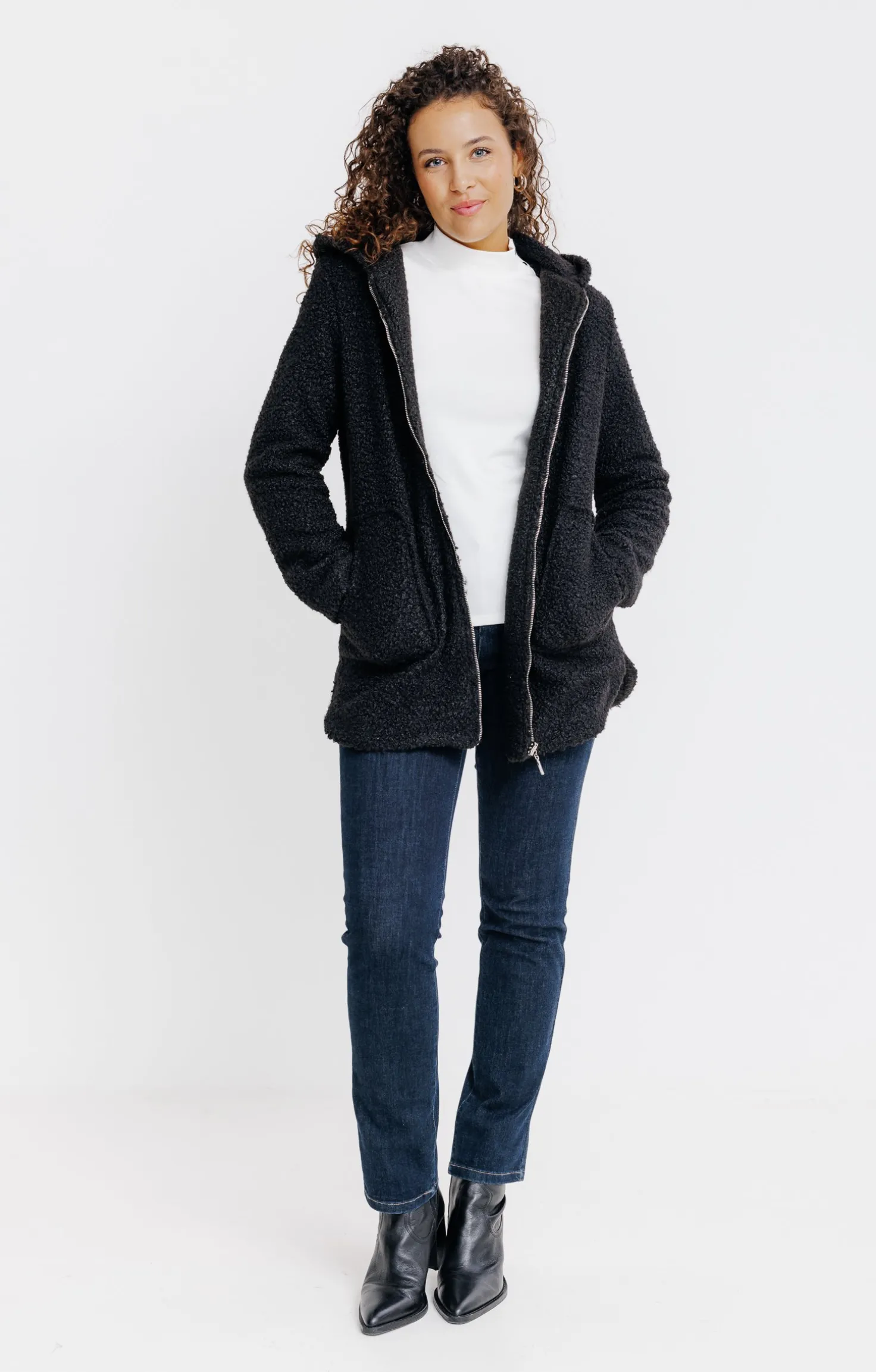 Manteau avec capuche -