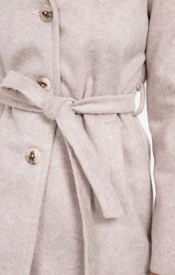 Manteau avec ceinture à nouer -