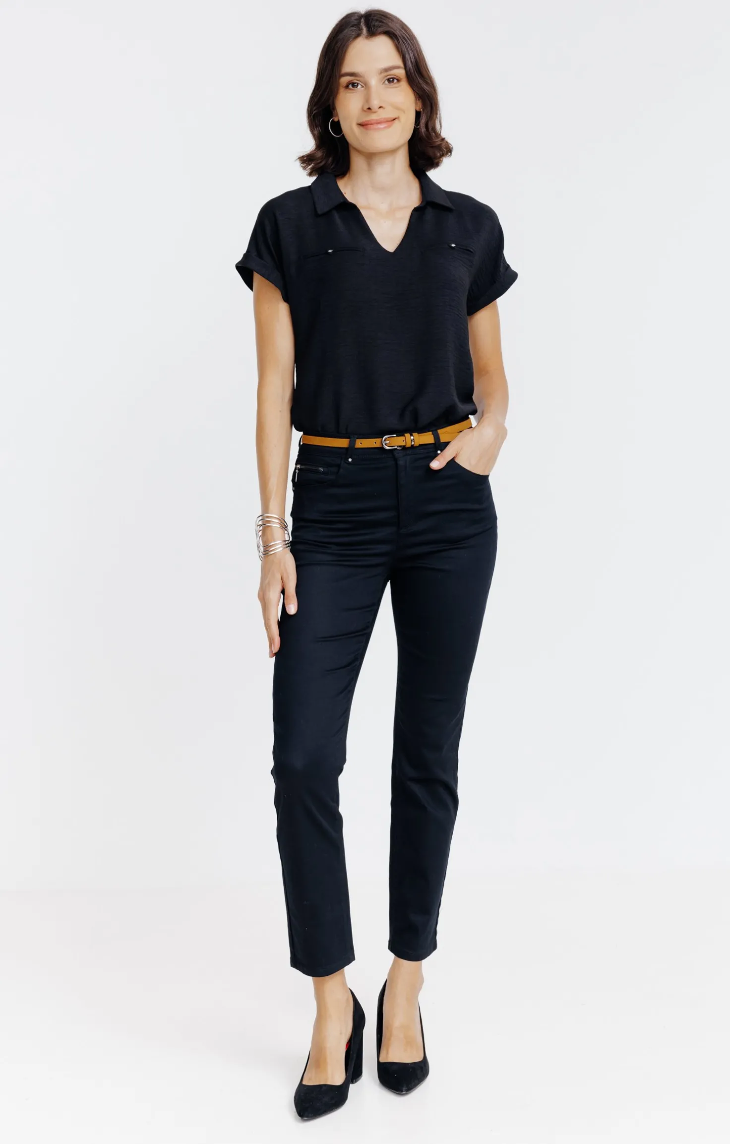 Pantalon 7/8 avec ceinture similicuir -