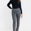 pantalon maille slim bouton fantaisie -
