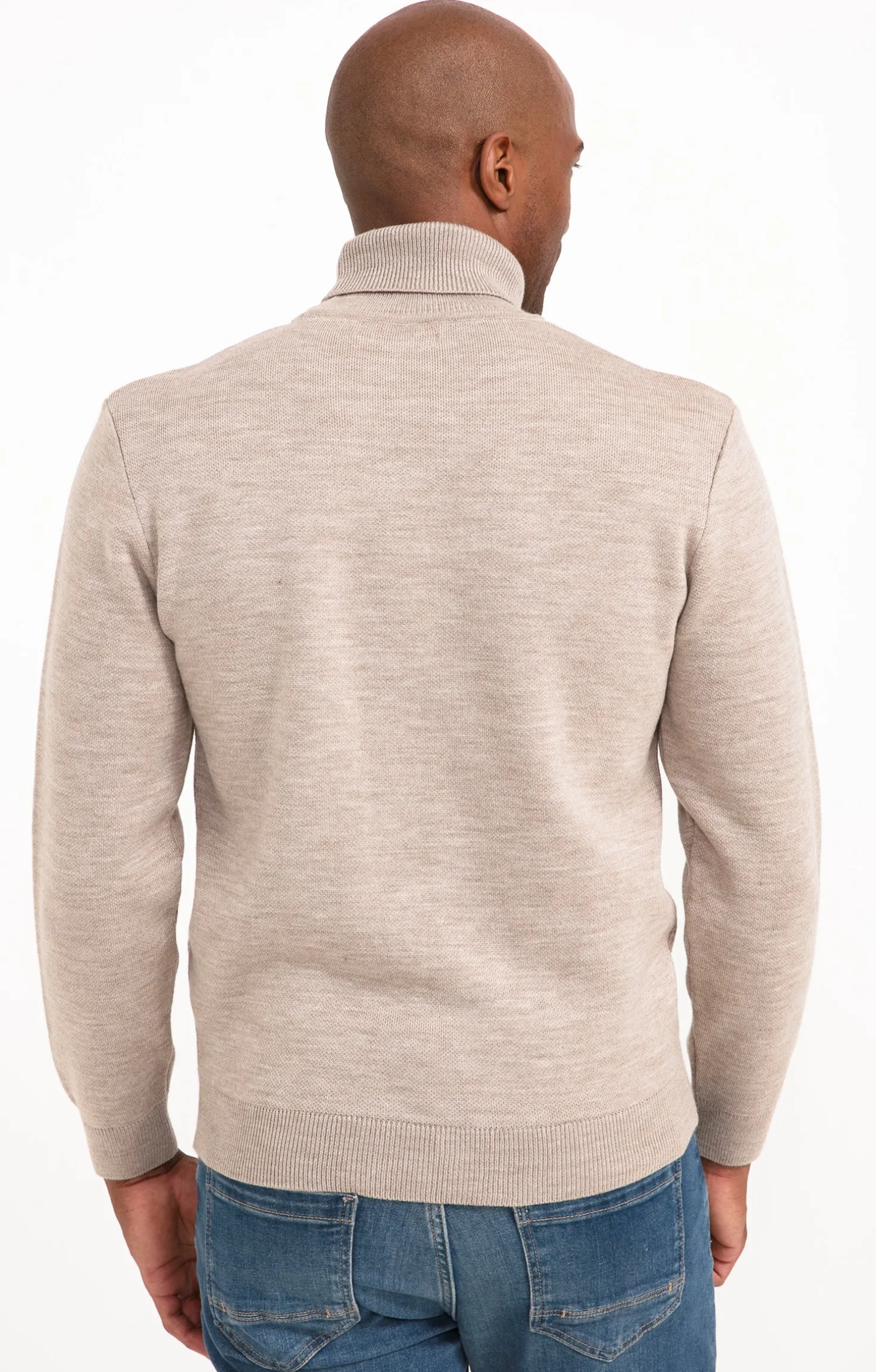 Pull beige col roulé -