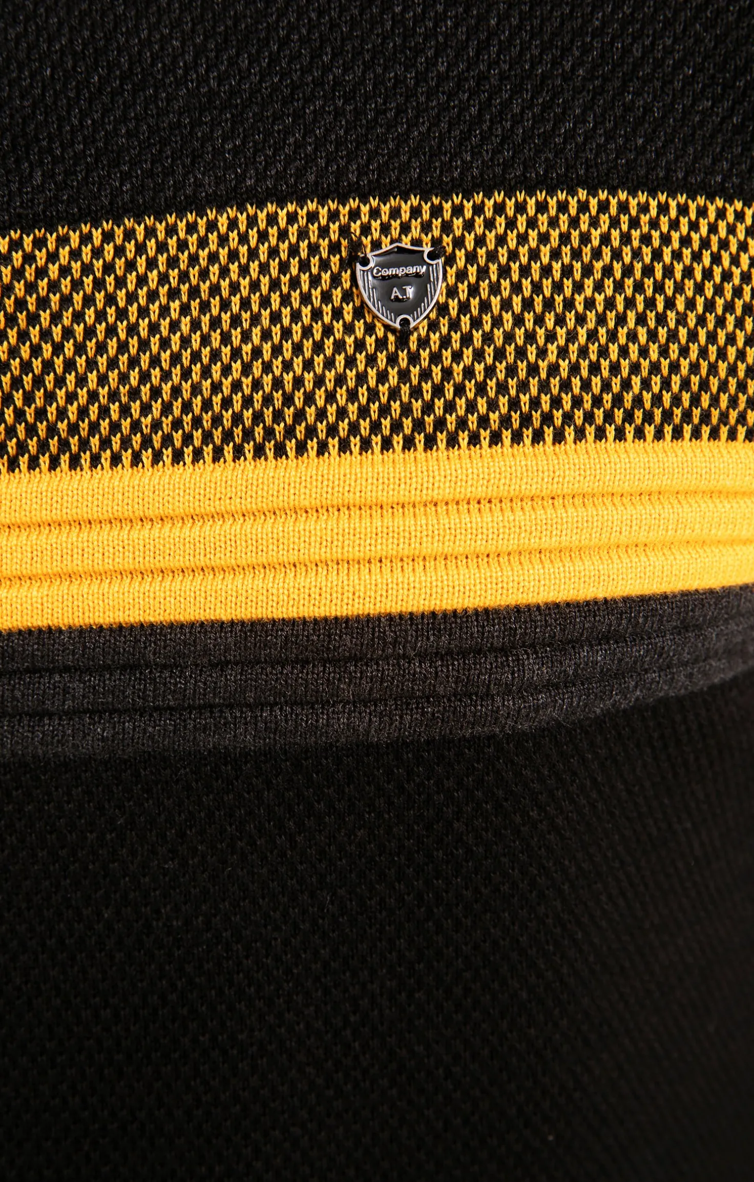 Pull col montant rayé -