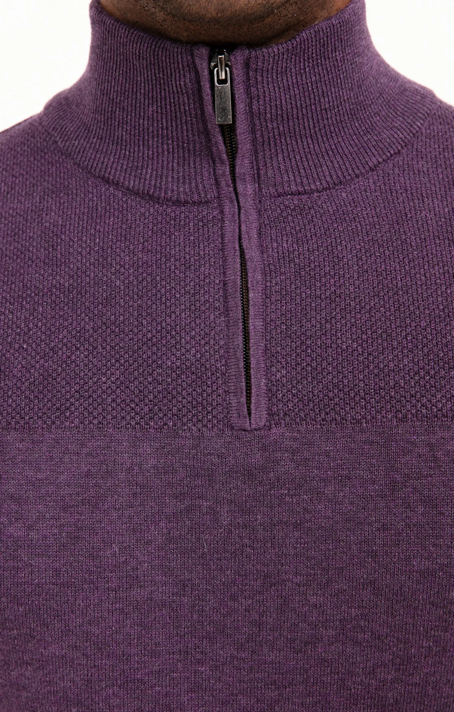Pull col montant zippé -