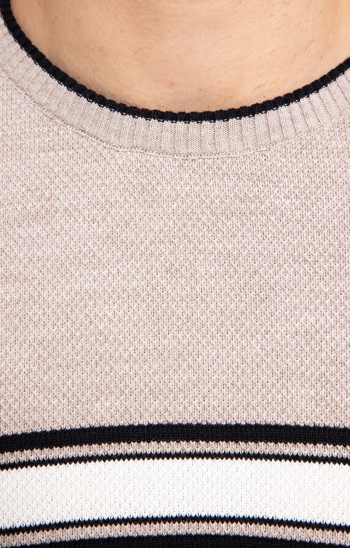 Pull col rond rayure placée -