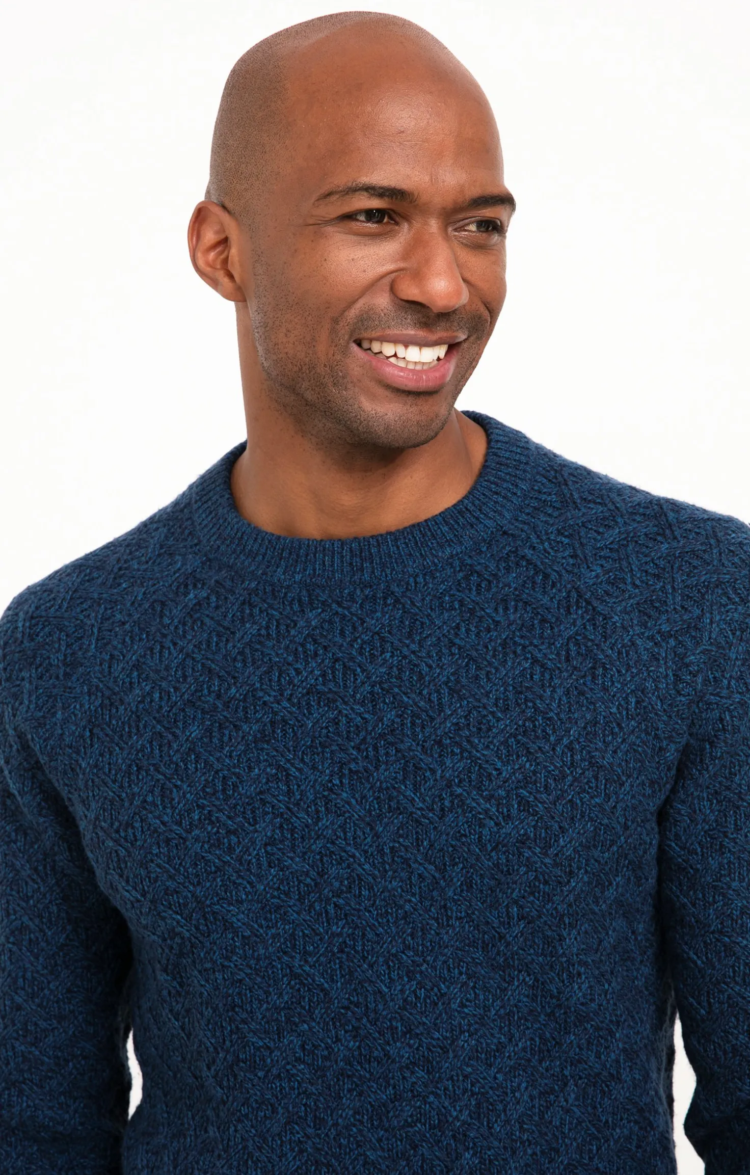 Pull col rond torsadé -