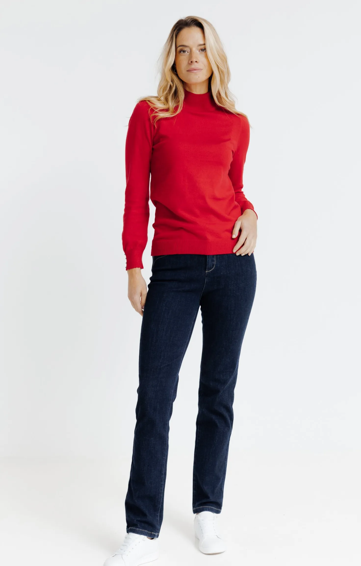 Pull détails festons -