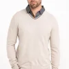 Pull uni col V avec chemise -