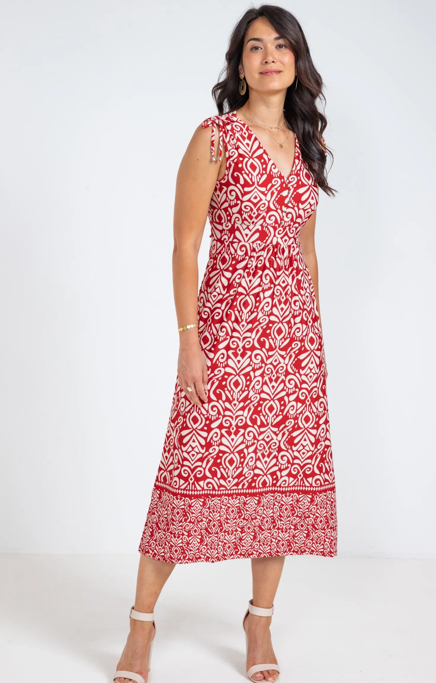 Robe en maille longue nouettes épaules -